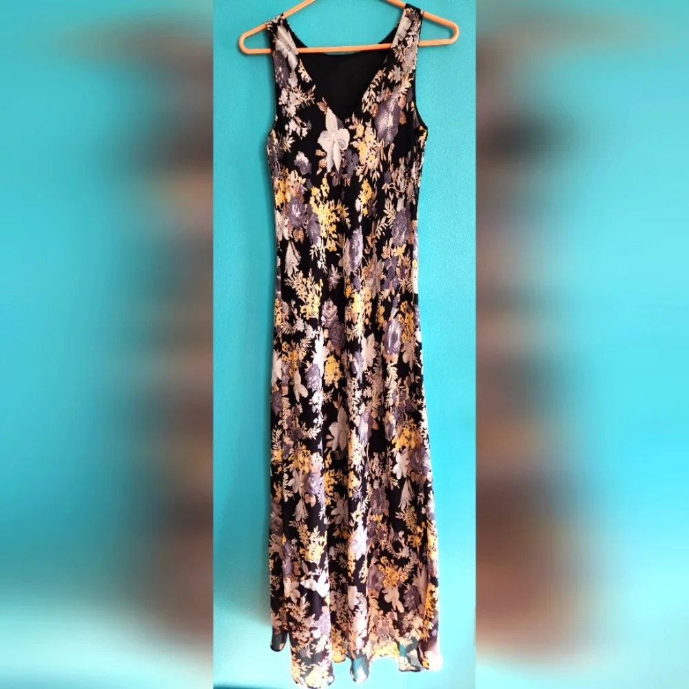 Alyn Paige navy blue, bluish pewter, offwhite floral sleeveless dress Size 7/8 - Picture 2 of 7